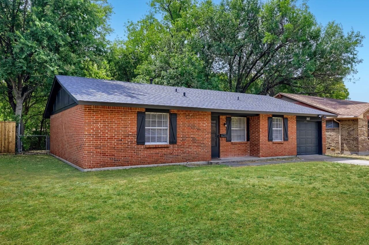 267 Merribrook Trl - Photo 2 of 17