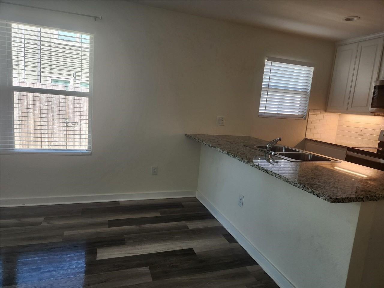 410 S 2nd St - Photo 7 of 20