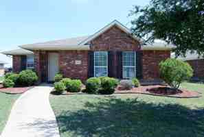 featured image of 3924 Palace Pl