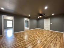 410 S Kaufman St - Photo 1 of 1