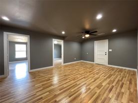 410 S Kaufman St - Photo 1 of 1