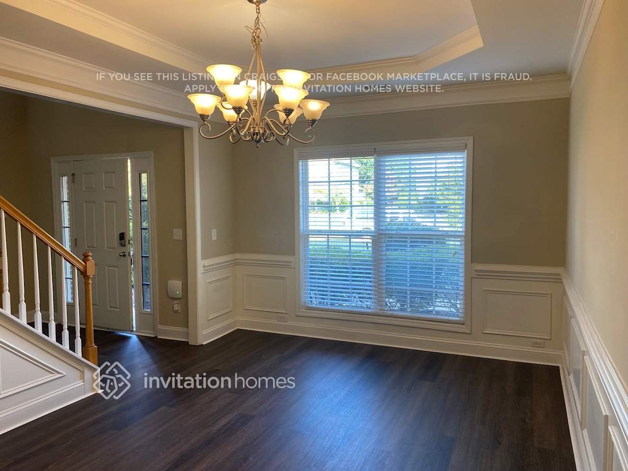 4001 Sedgewick Rd - Photo 2 of 13