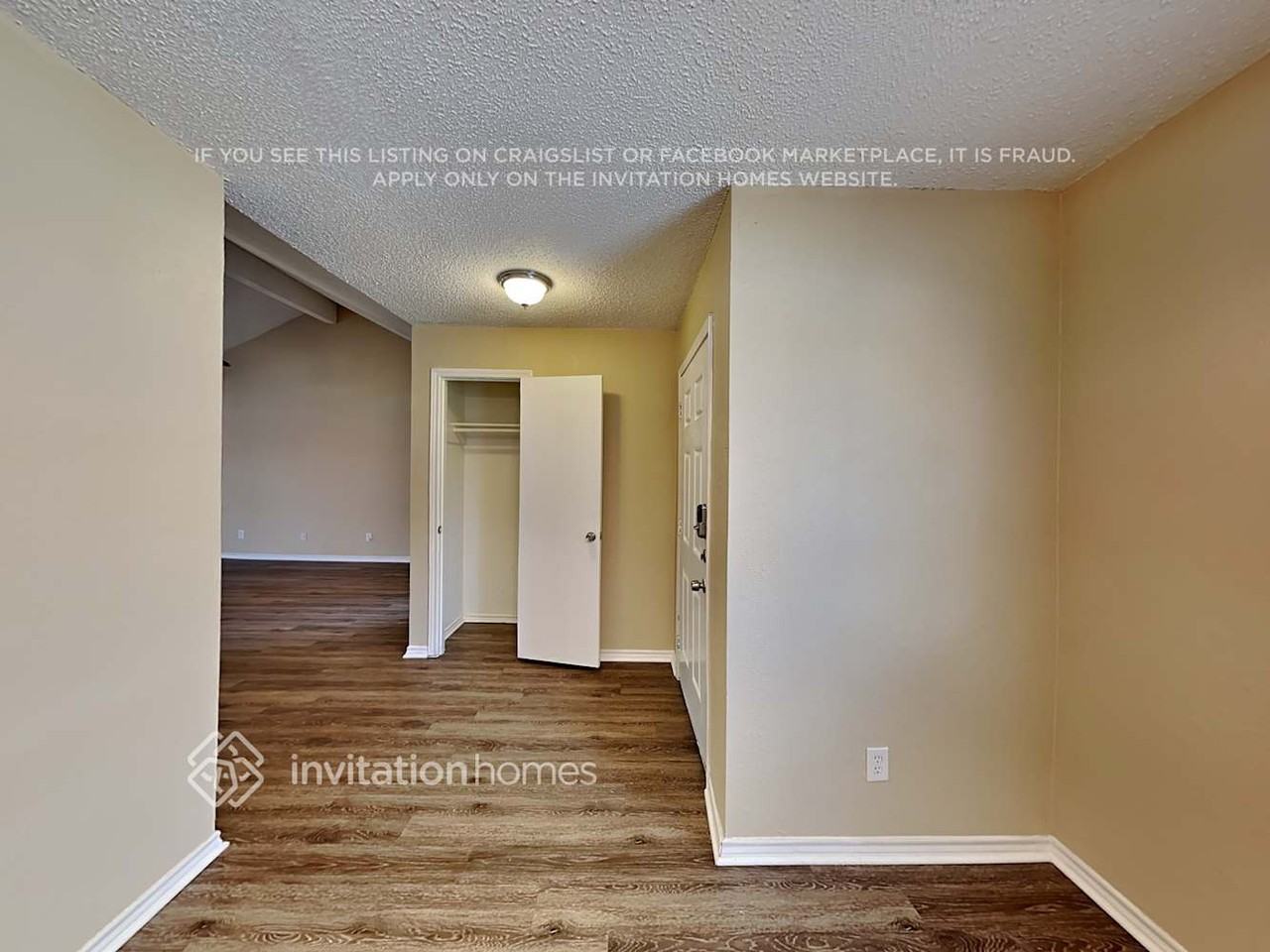 2306 Lakeshore Ln - Photo 5 of 18