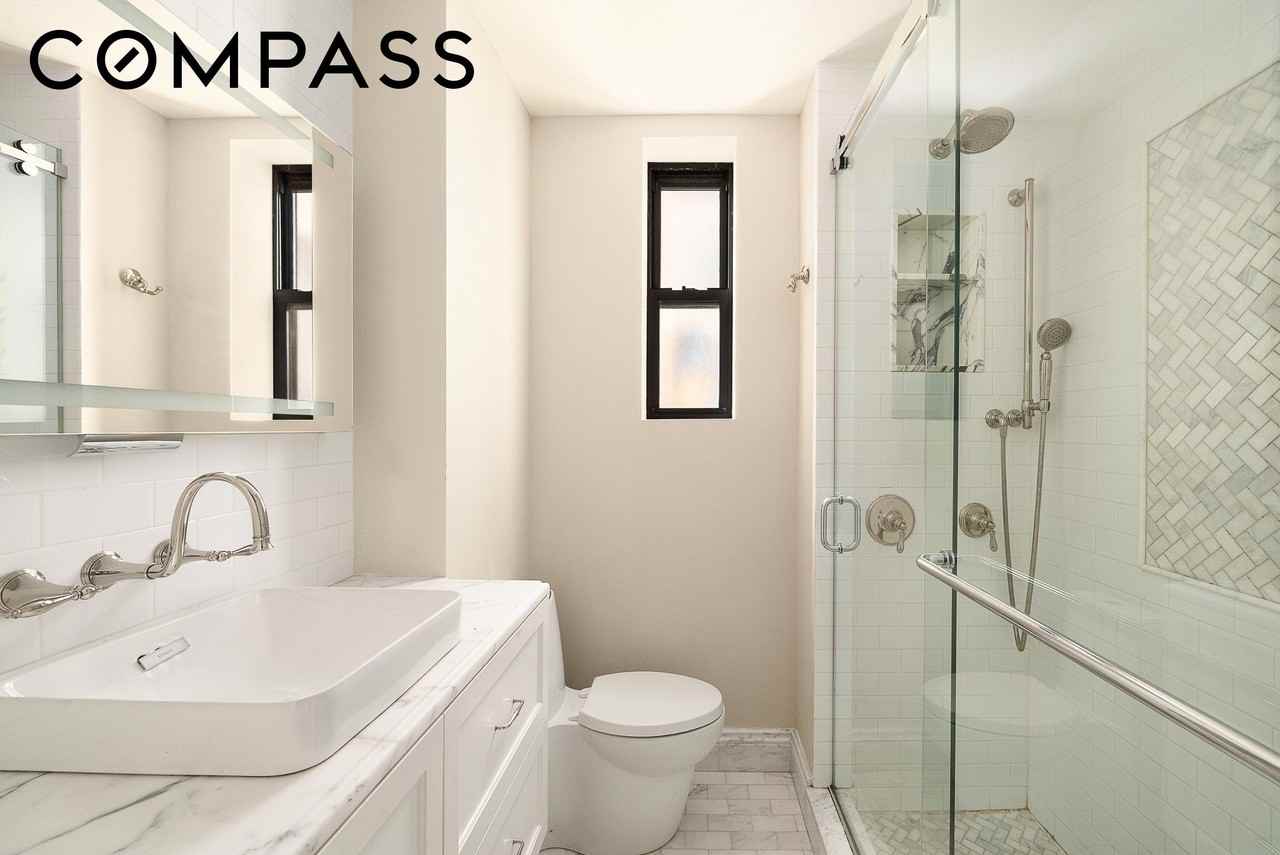 23 W 73rd St #709 - Photo 5 of 5