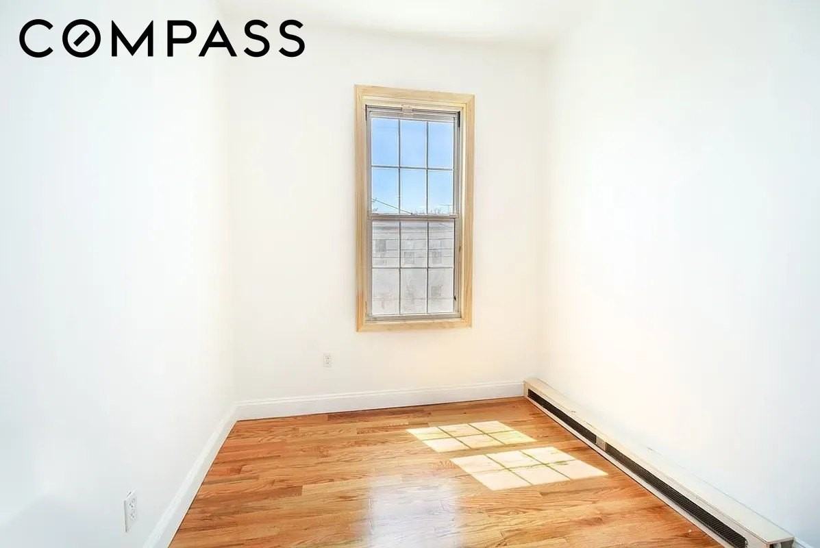 6017 53rd St #2 - Photo 4 of 10