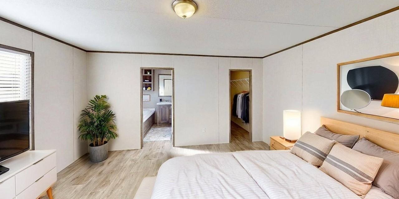 4740 Fuqua St #24 - Photo 7 of 15