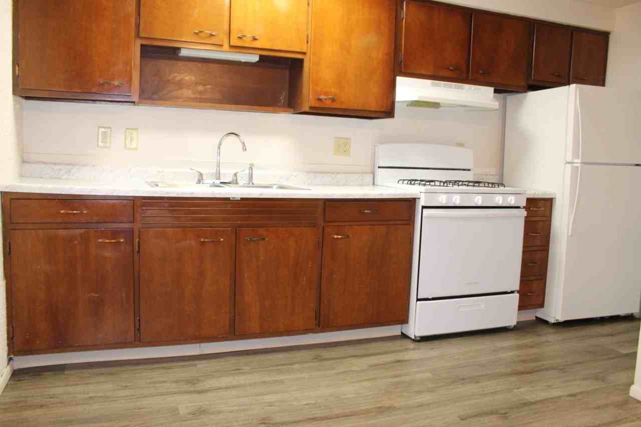 1320 21st St #3 - Photo 2 of 7