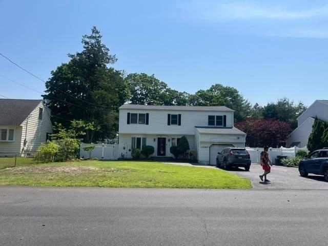 1145 Namdac Ave