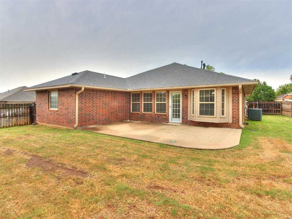 21925 Homesteaders Rd - Photo 4 of 50