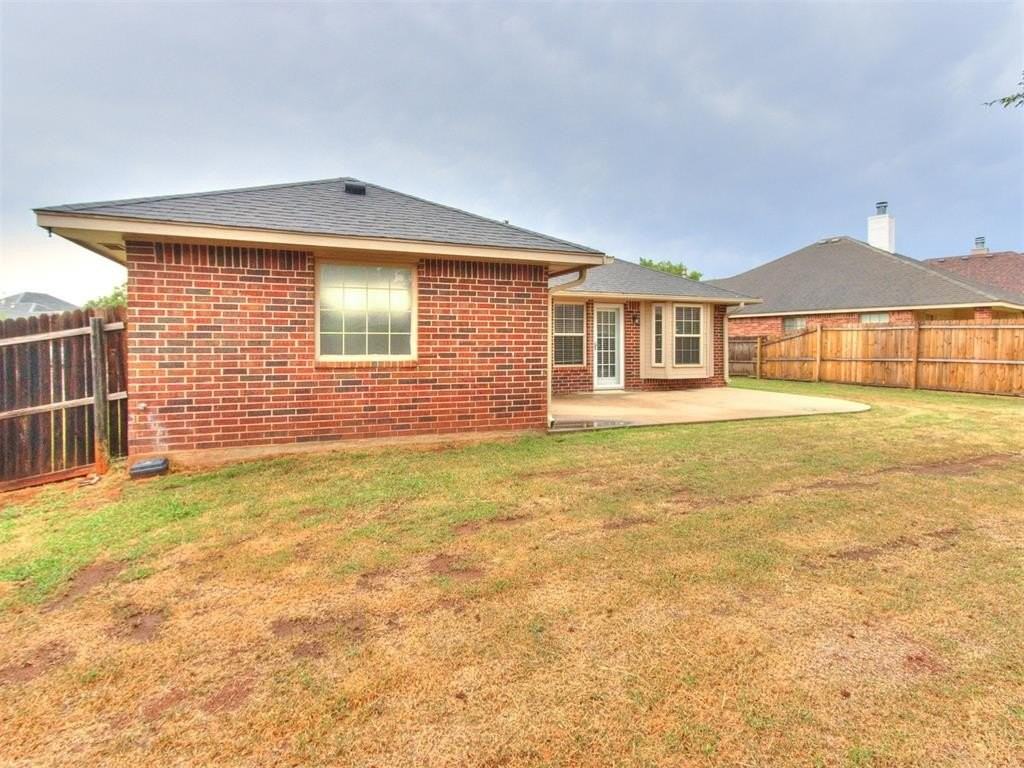 21925 Homesteaders Rd - Photo 5 of 50