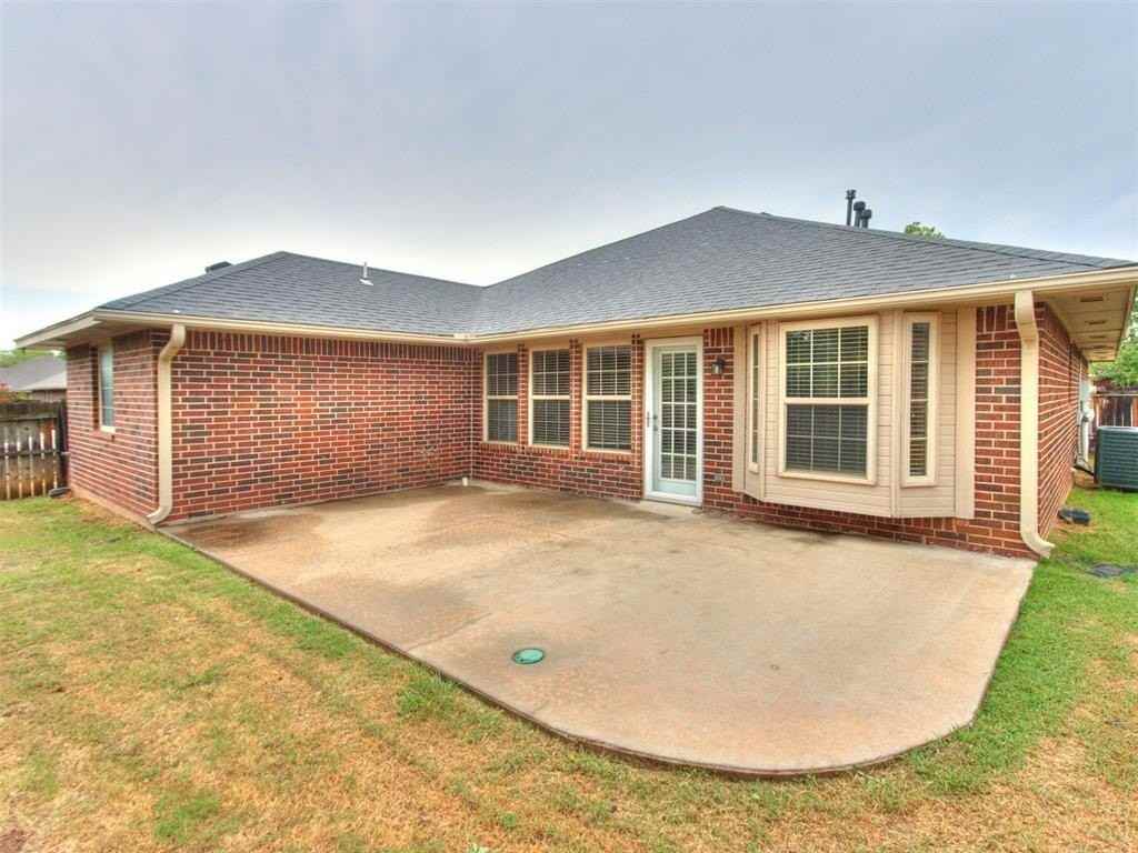 21925 Homesteaders Rd - Photo 6 of 50