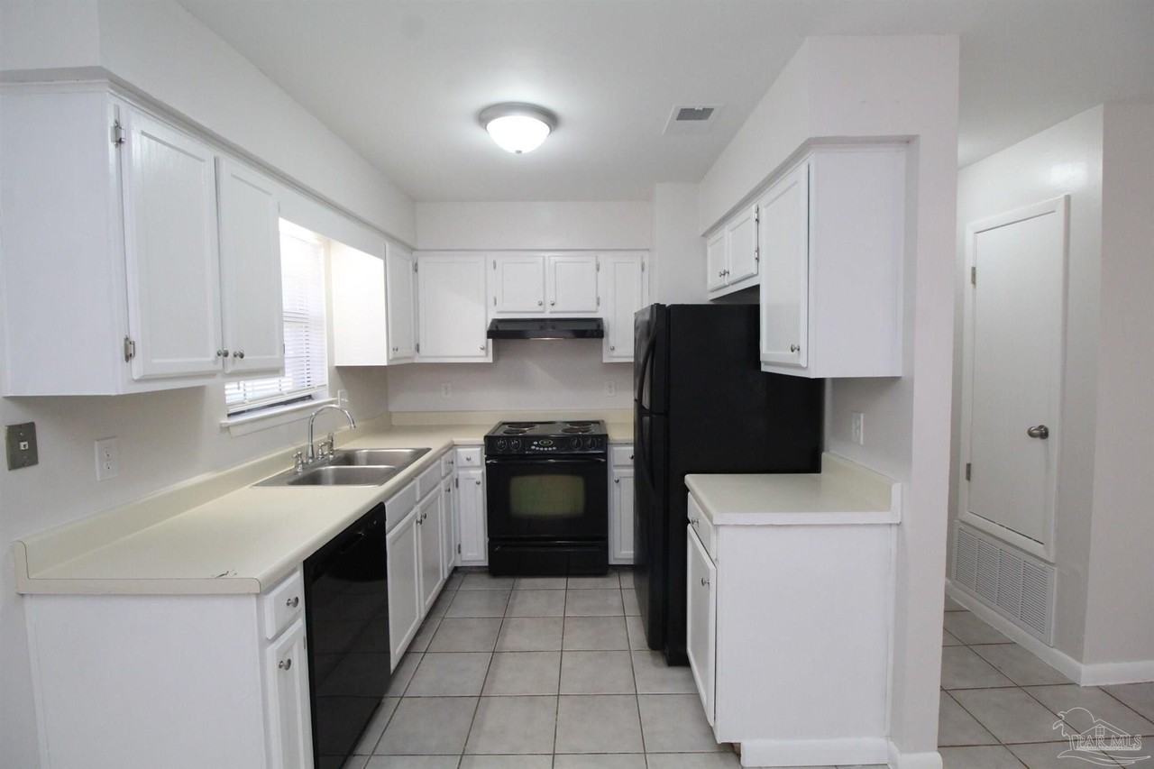 1455 Acorn Ln #A - Photo 6 of 15