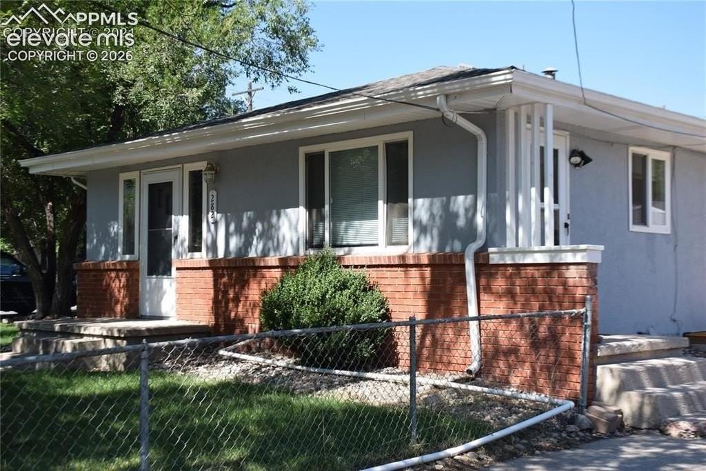 282 Crestone Ave - Photo 2 of 24