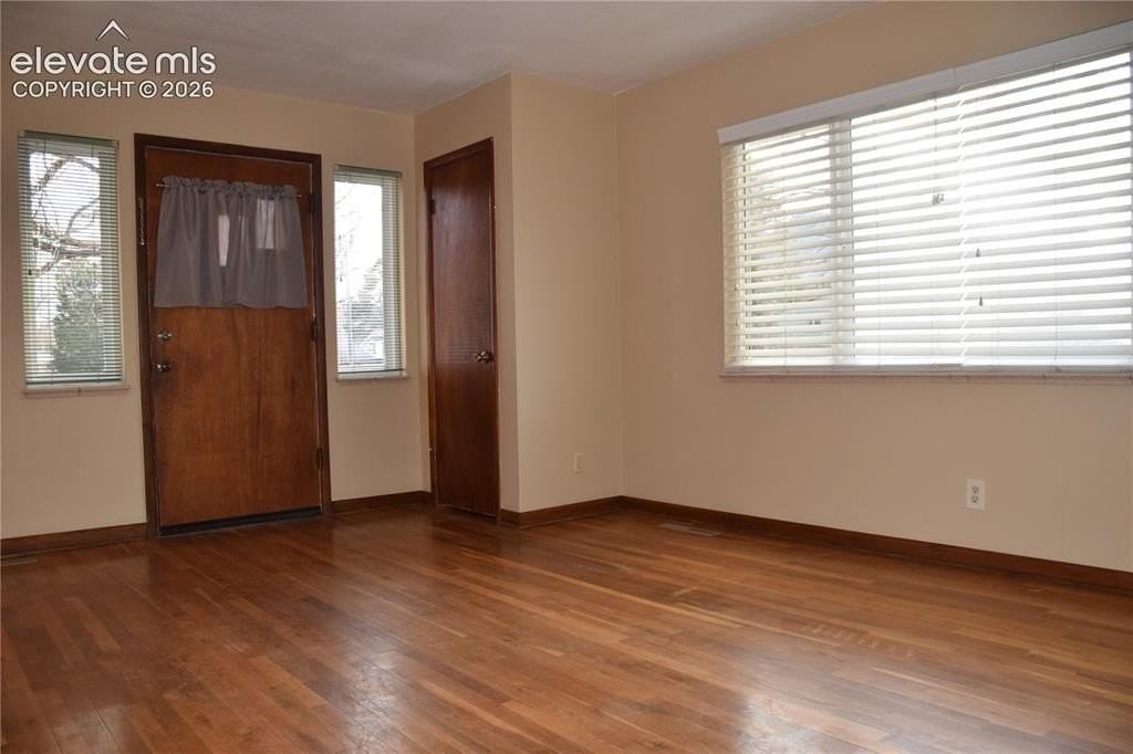 282 Crestone Ave - Photo 5 of 24