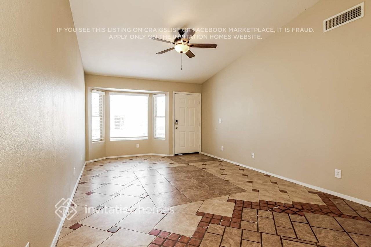 6333 W Cocopah St - Photo 3 of 17