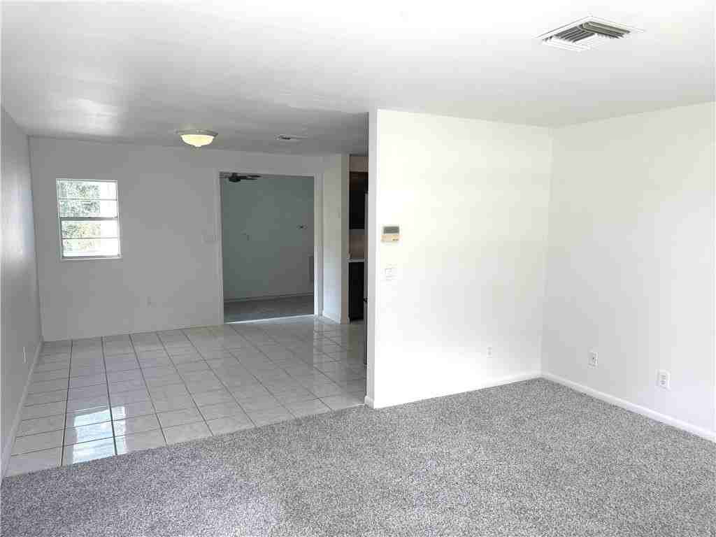 9406 128th Ave - Photo 5 of 6