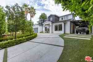 featured image of 18938 Wells Dr