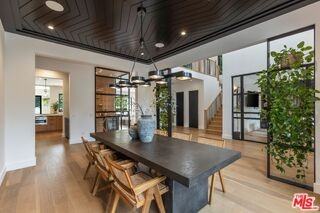 18938 Wells Dr - Photo 6 of 8
