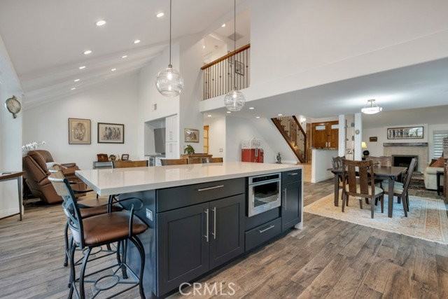 6305 Crebs Ave - Photo 4 of 8