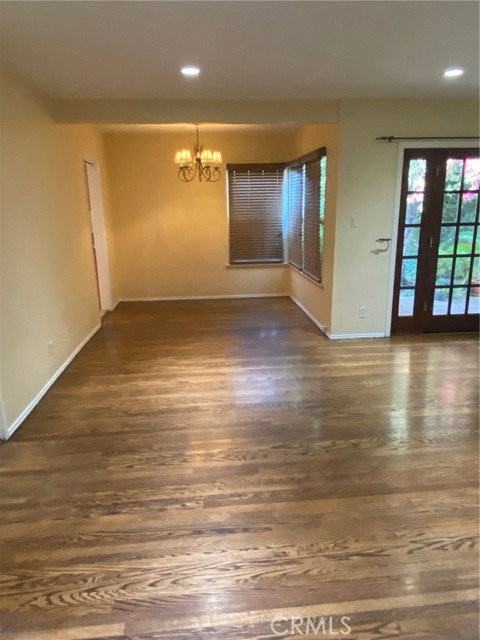 4419 Calhoun Ave - Photo 4 of 7