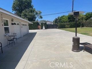 555 Michigan Blvd - Photo 2 of 8