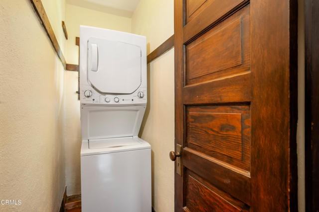 845 S Los Robles Ave - Photo 5 of 8