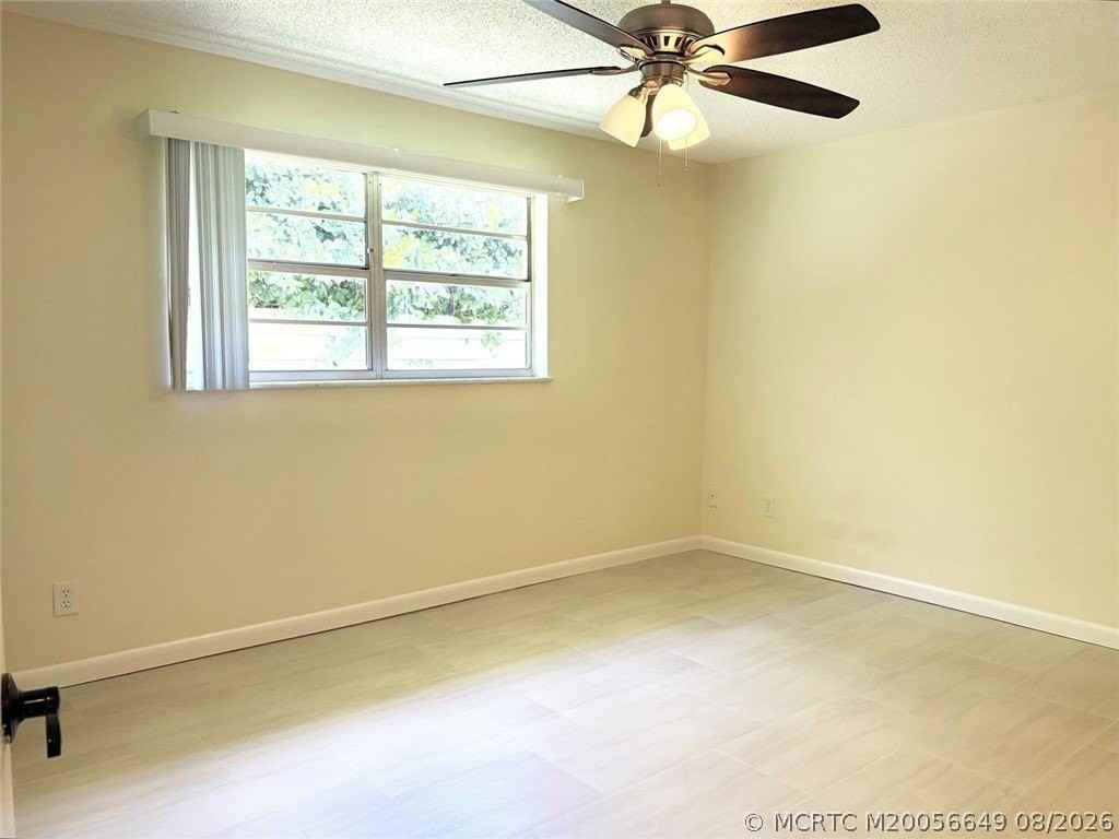 2103 Se Edler Dr - Photo 7 of 14