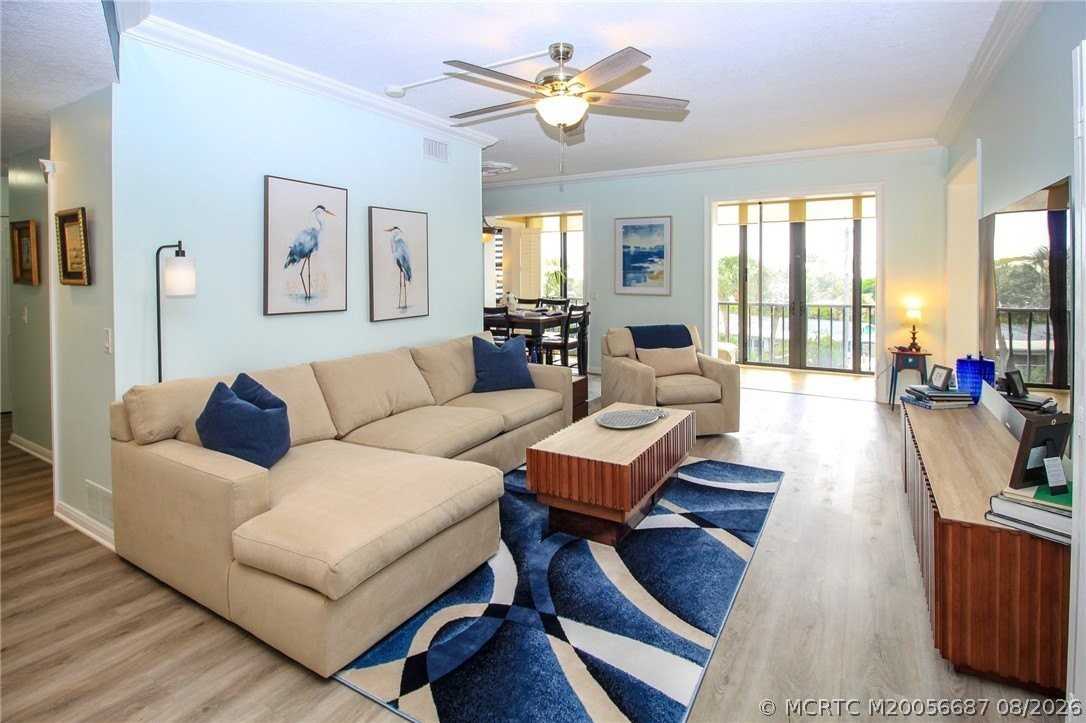 150 Se Four Winds Dr #304 - Photo 4 of 32
