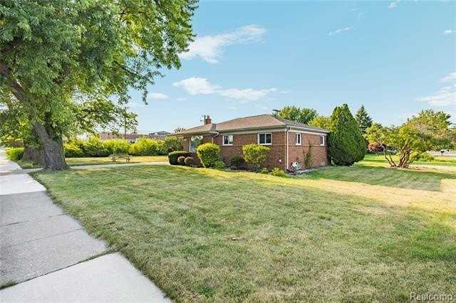 8527 Metropolitan Pkwy - Photo 6 of 50