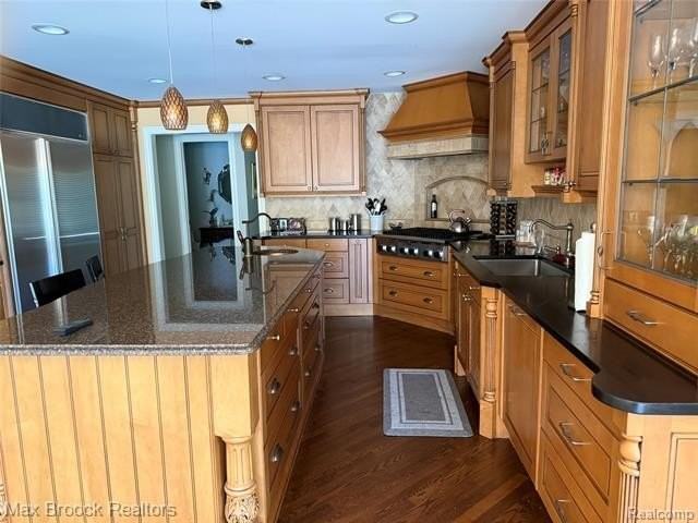 3958 Winterset Ct - Photo 7 of 19