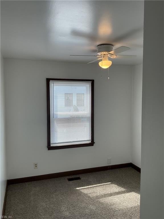 1813 Hearthside Ct - Photo 5 of 9
