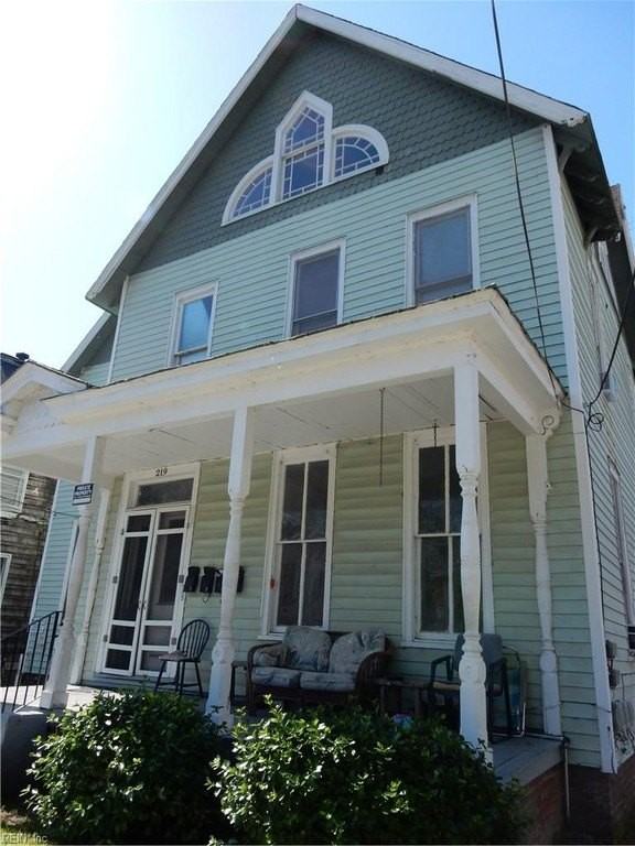 219 Bank St #4 - Photo 2 of 2