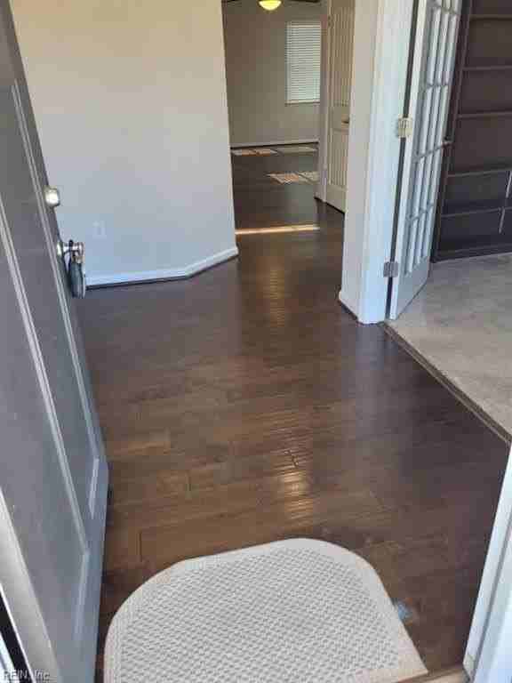509 Ackerman Ln - Photo 4 of 50