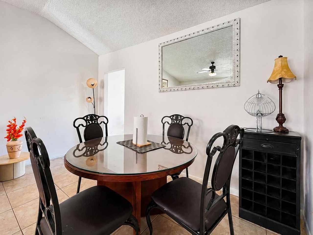 1104 Goldenrod Rd #C - Photo 6 of 17