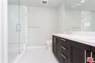 1500 S Beverly Dr #102 - Photo 7 of 8