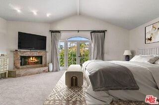 236 S La Peer Dr - Photo 2 of 8