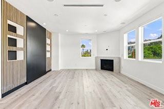 8121 Norton Ave #403 - Photo 3 of 8