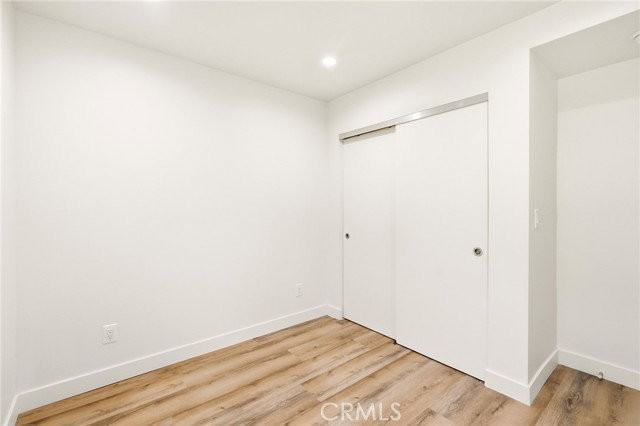 1122 N Beachwood Dr #1-2 - Photo 6 of 8