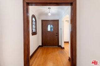 319 S Orange Dr - Photo 6 of 8