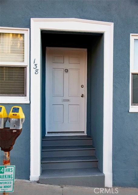 138 35th St - Photo 3 of 8