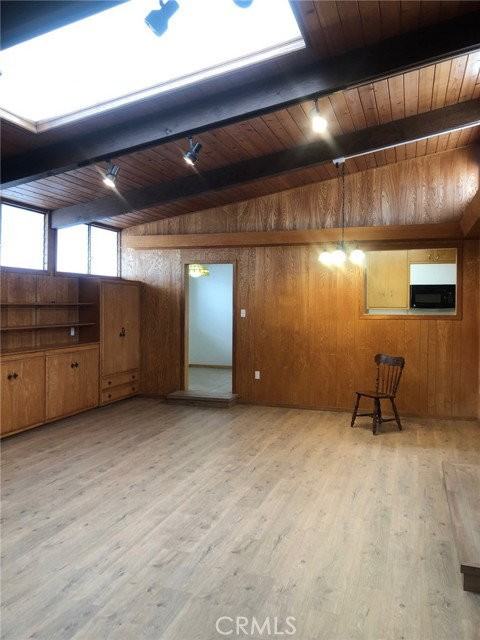 2260 Warmouth St - Photo 3 of 7