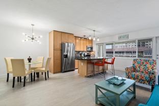 2881 Ne 32nd St #220 - Photo 1 of 1