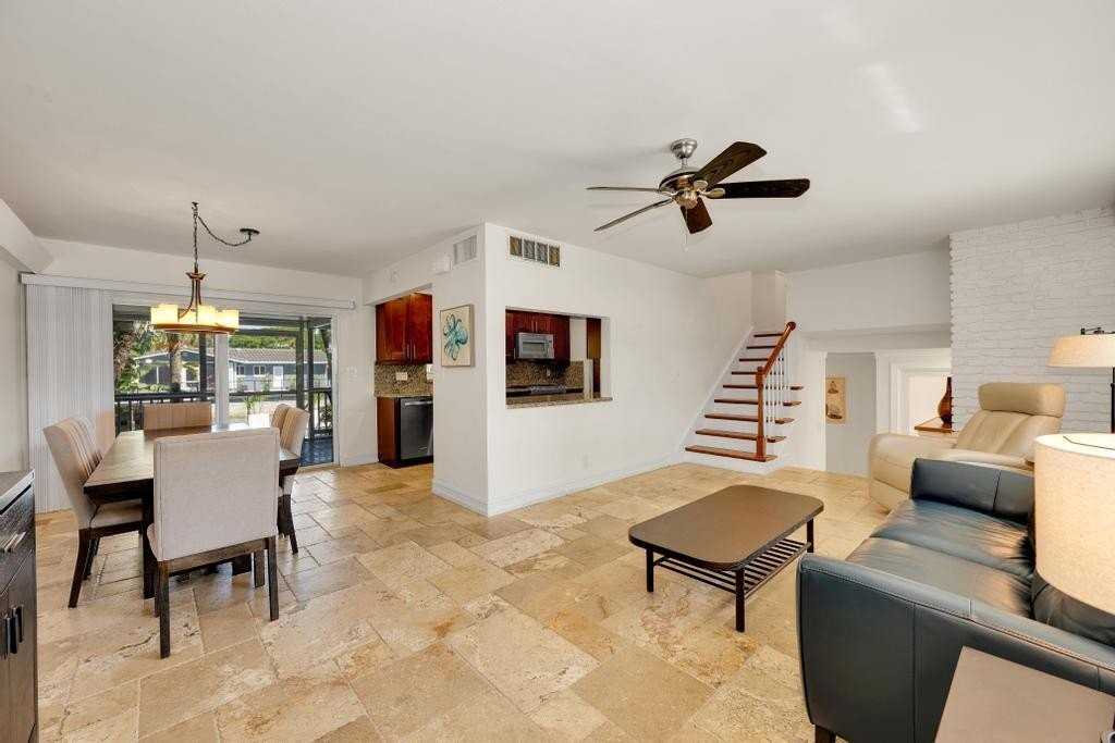 1771 Ne 35th St - Photo 5 of 38