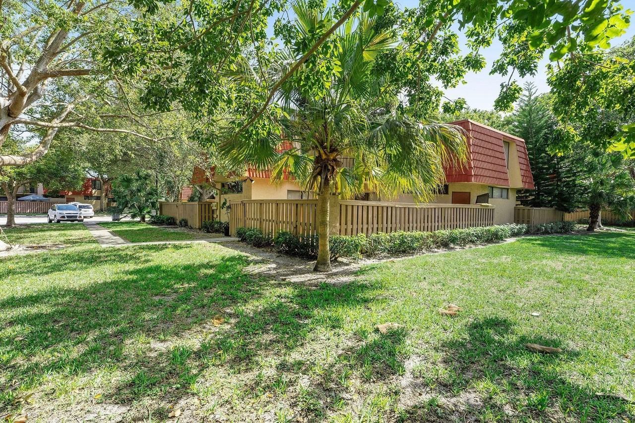 8195 Severn Dr #A - Photo 3 of 31