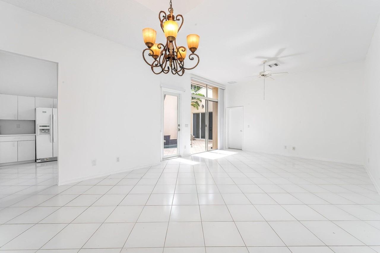17282 Bermuda Village Dr #C - Photo 7 of 24