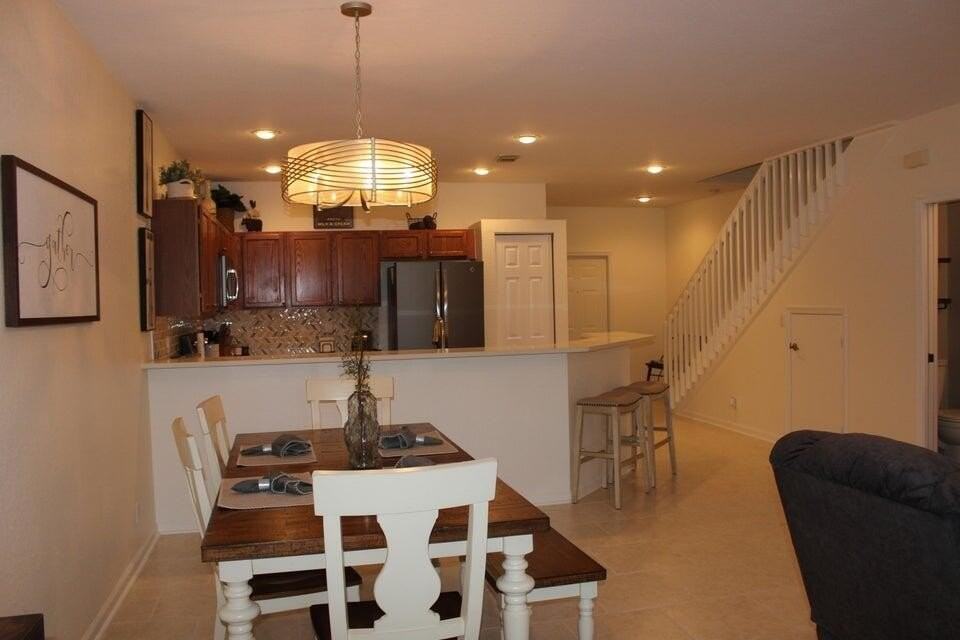 13394 Georgian Ct - Photo 7 of 22