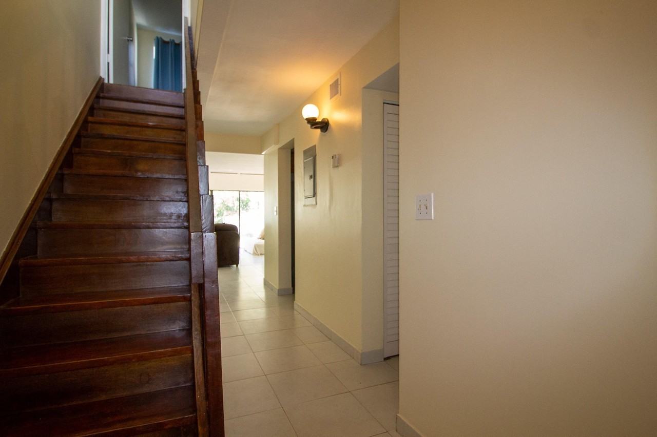 1435 White Pine Dr - Photo 2 of 4