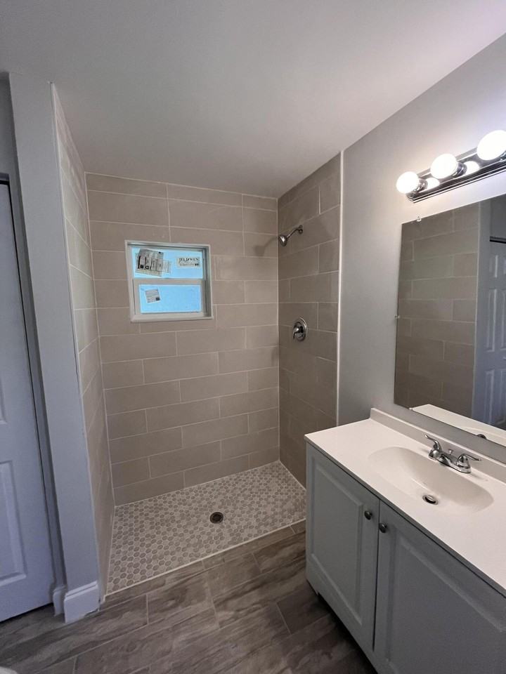 2475 Faith Ave - Photo 7 of 18