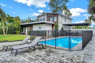 311 Se 3rd Ave - Photo 1 of 1