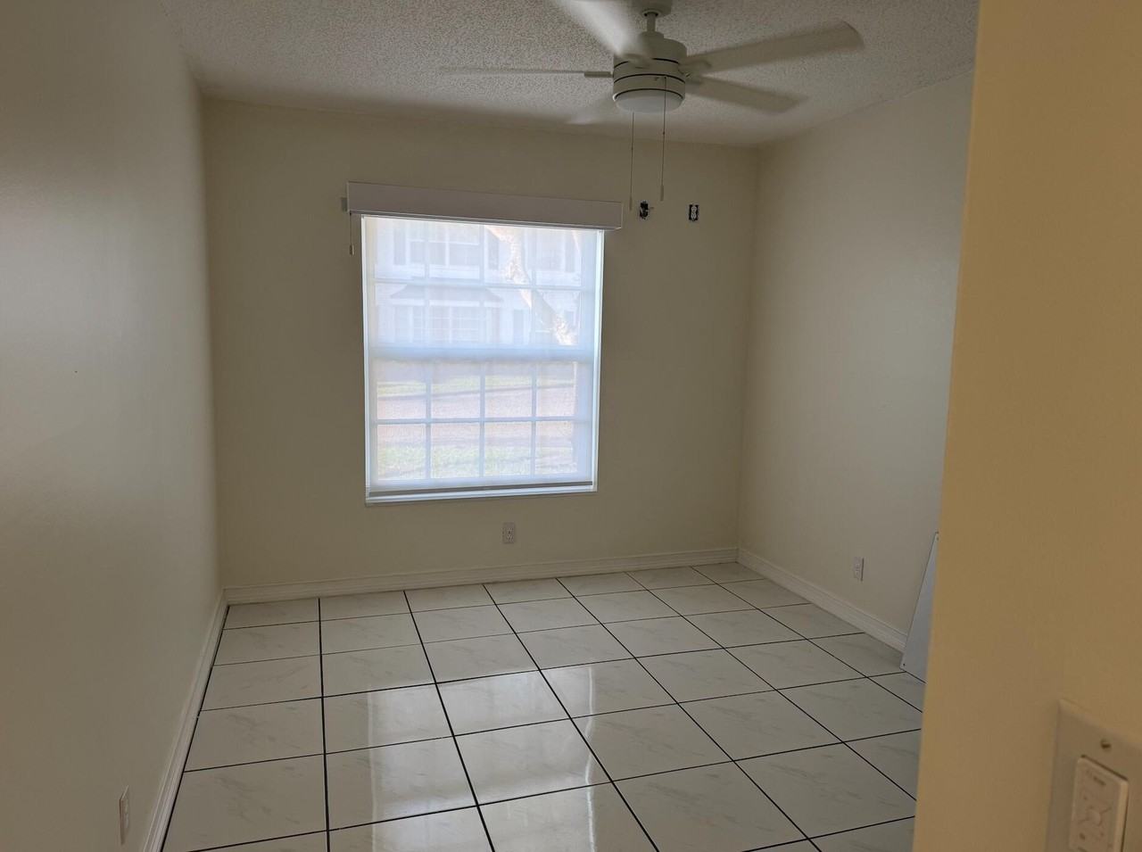 2181 Ne 67th St #603 - Photo 5 of 9